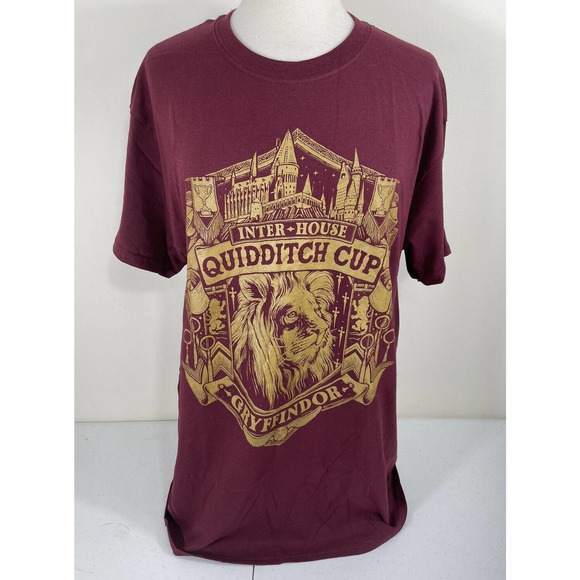Harry Potter Gryffindor Inter-House Quidditch Cup Champs T-Shirt Large Hogwarts - Picture 1 of 11